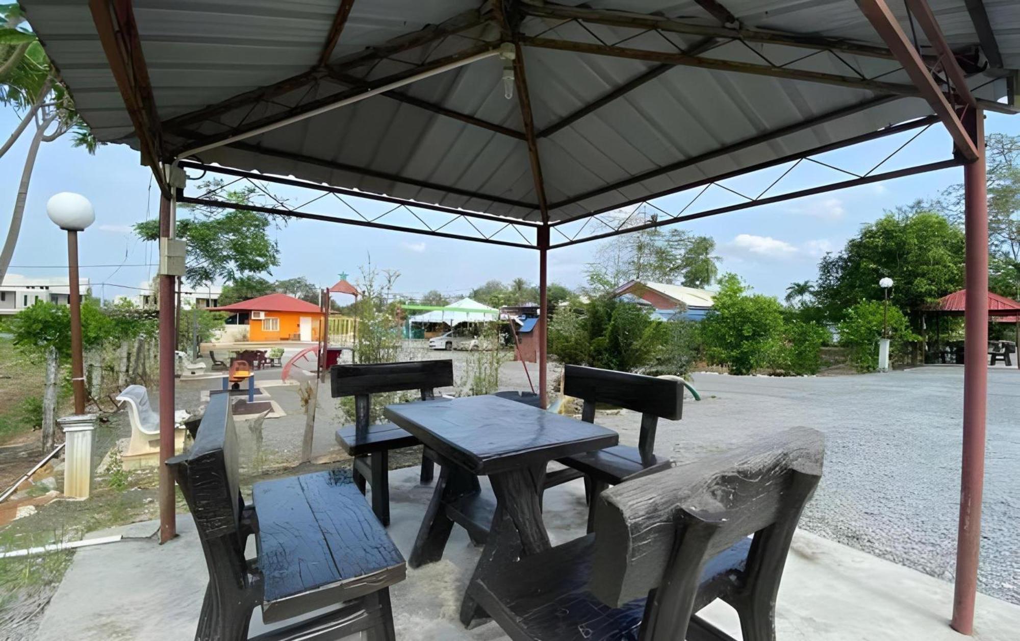 Capital O 90168 Serambi Pelangi Chalet Changlun Kültér fotó